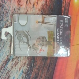 Sharp shirter flower shower curtain 70.8x72"